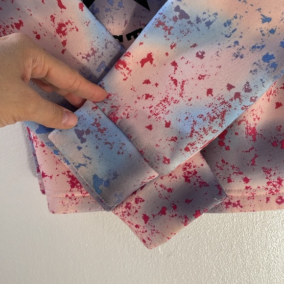 Crop converse sweater multi colored sized medium for kids - Picture 4 of 4